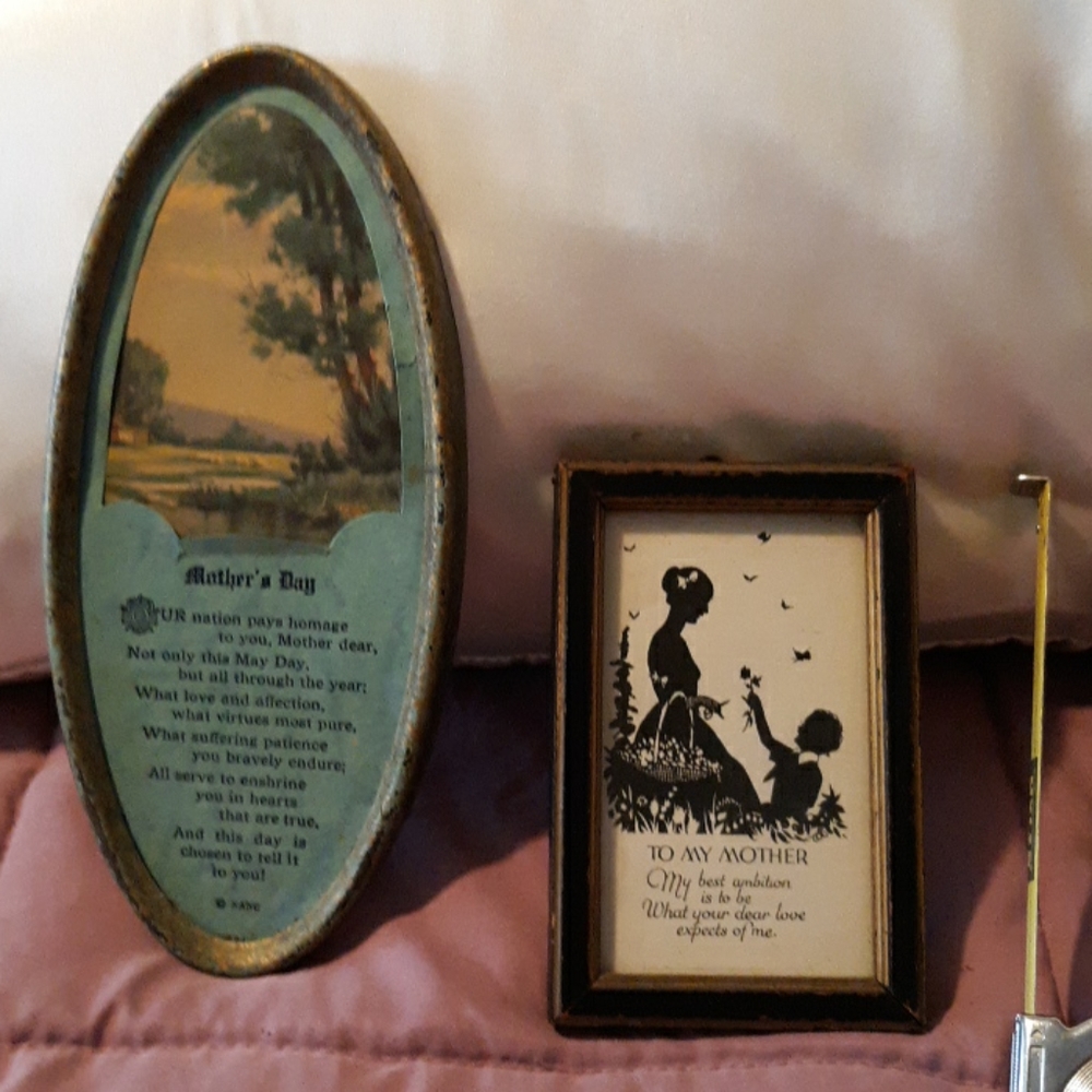 2 Ventage Mothers Day plaque